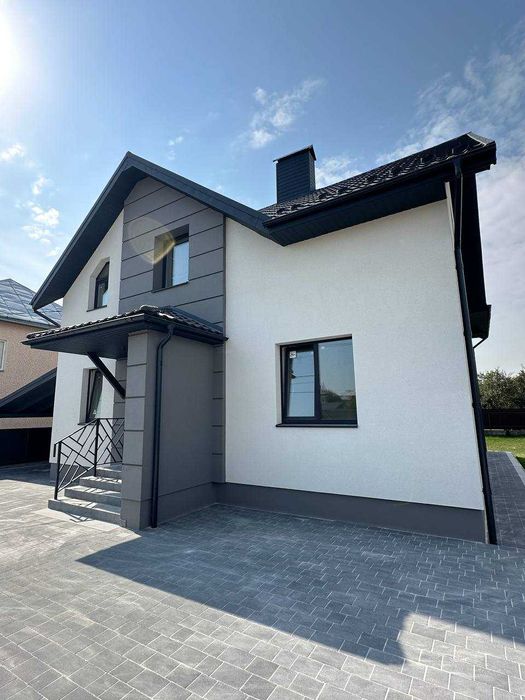 Продається окремий будинок в Крихівцях!