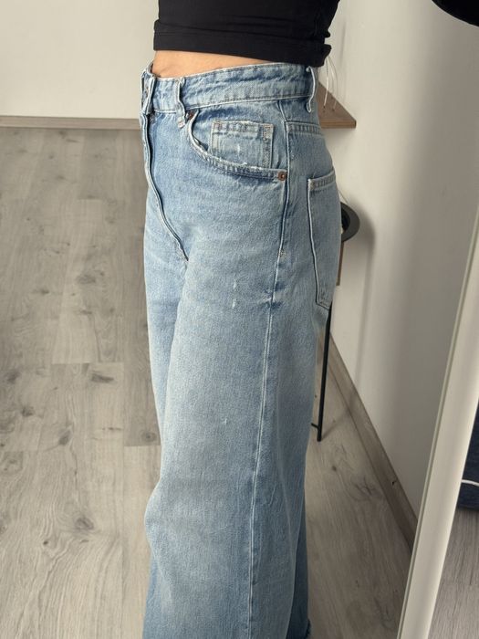 Продам джинси Zara 32р