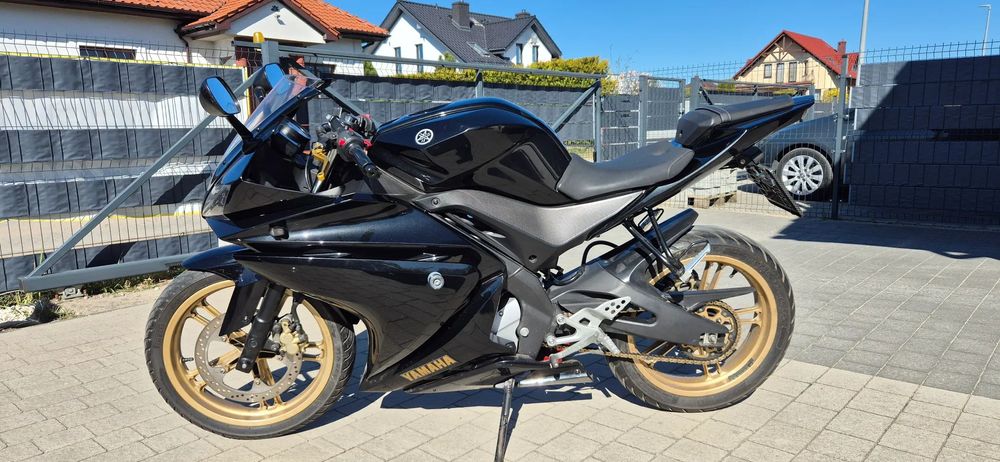 Yamaha YZF Sprzedam motocykl Yamaha YZF 125cc