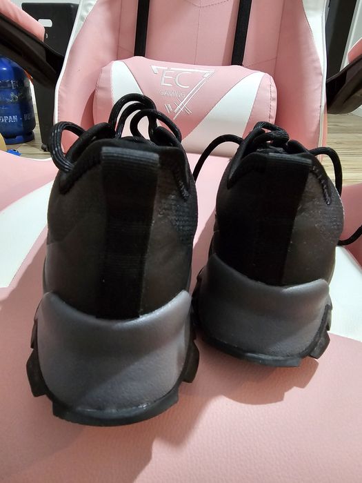 Buty nowe Adidas kanadia trail eu46