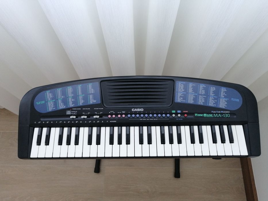 Teclado Casio ToneBank MA-130 + suporte