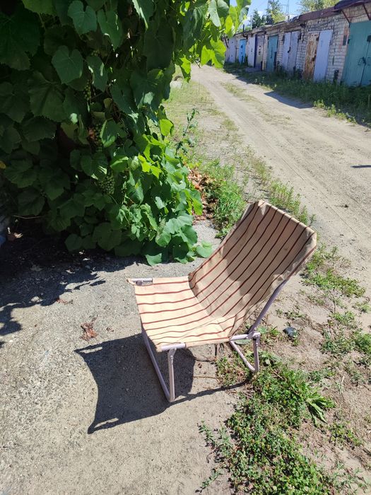 Раскладное летнее кресло для отдыха