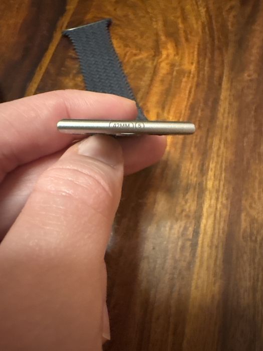 Bracelete solo entrançada apple meia noite (preta) de 42mm - tamanho 5