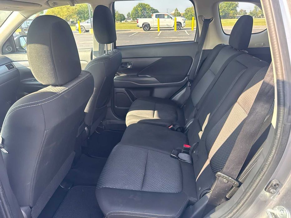 Mitsubishi Outlander GT S-AWC      2018