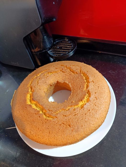 Bolos Caseiros Fresquinhos e sobremesas– Feitos com amor