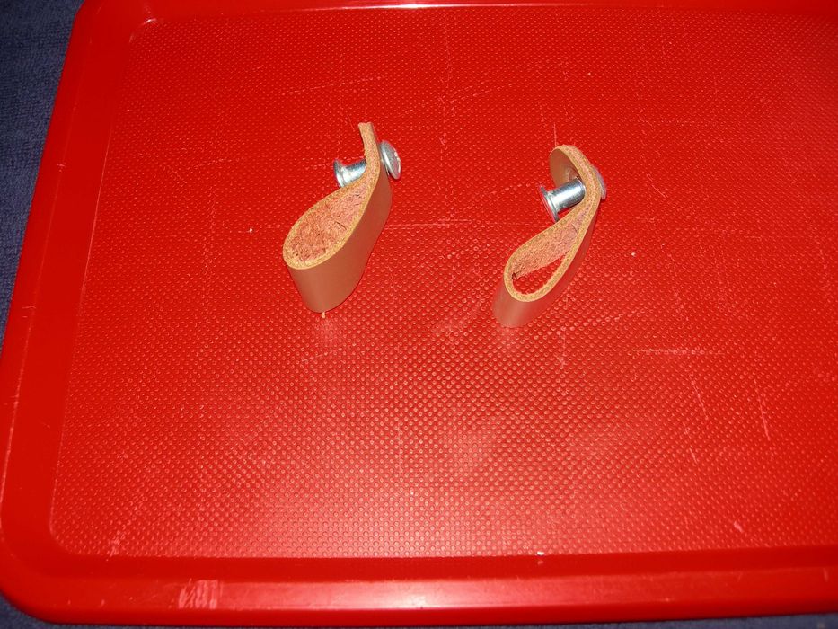 Puxadores moveis Ikea. Preço do conjunto..