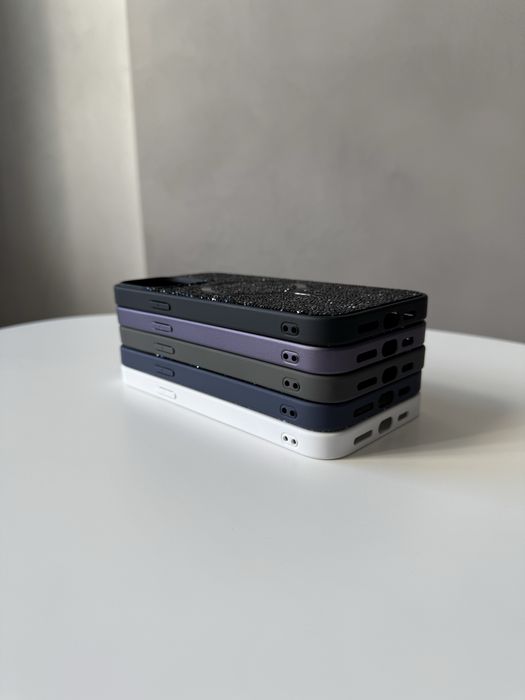 Акція 1+1=3 Чохол на iPhone з камінчиками