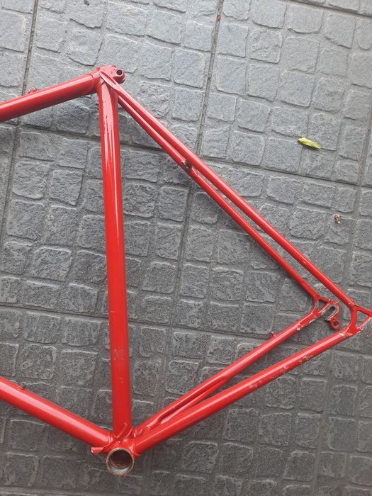 rama szosowa retro kolarzówka czerwona haki campagnolo