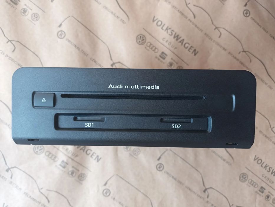 AUDI A4 B9 A5 Q5 Jednostka Sterownik MMI MIB2 Nawigacja SSD 8W0035899 78km
