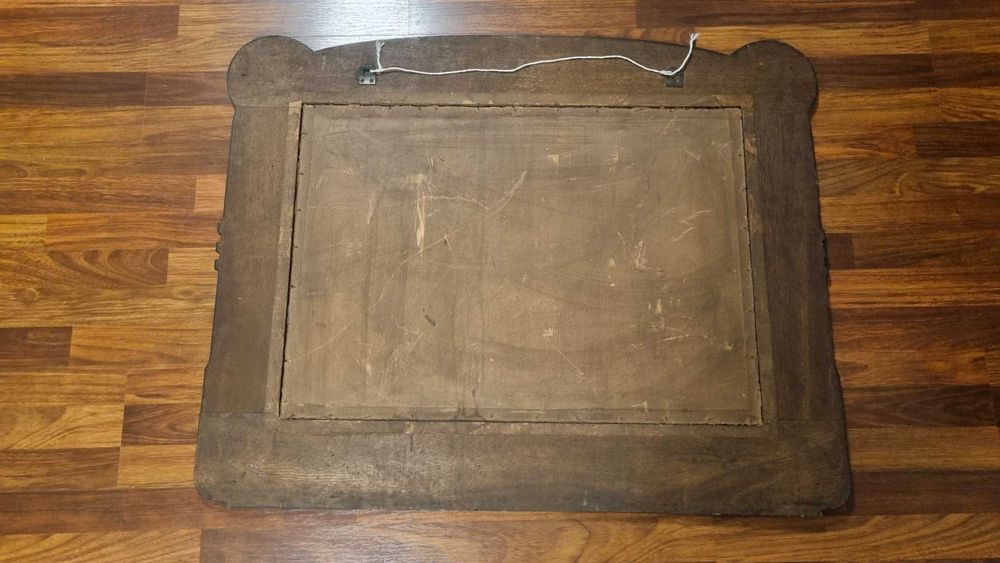 Rama secesyjna dwie kobiety przed secesyjną fontanną Chromolitografia