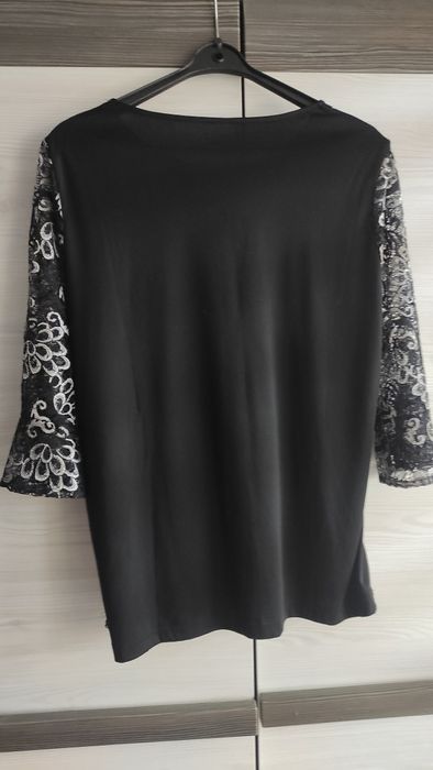 Bluzka XL czarna z koronką