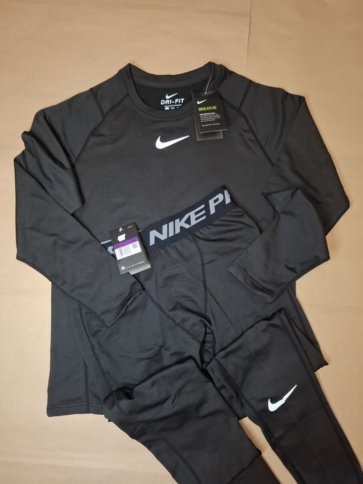 Термобілизма Nike