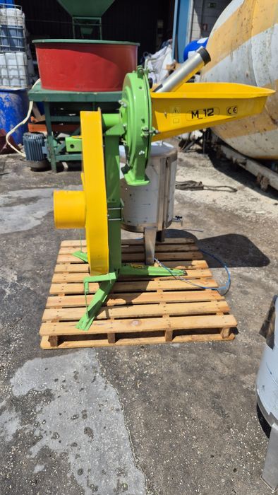 Trituradora de Lenha / Ramas OMAS m19