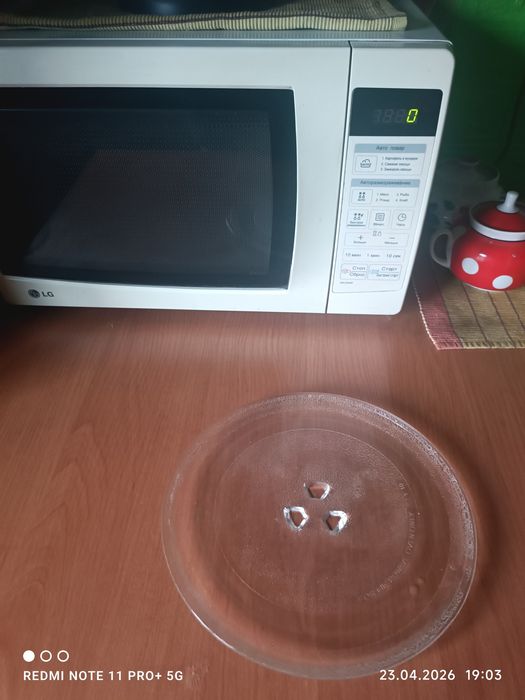 Продам микроволновку LG  на запчасти