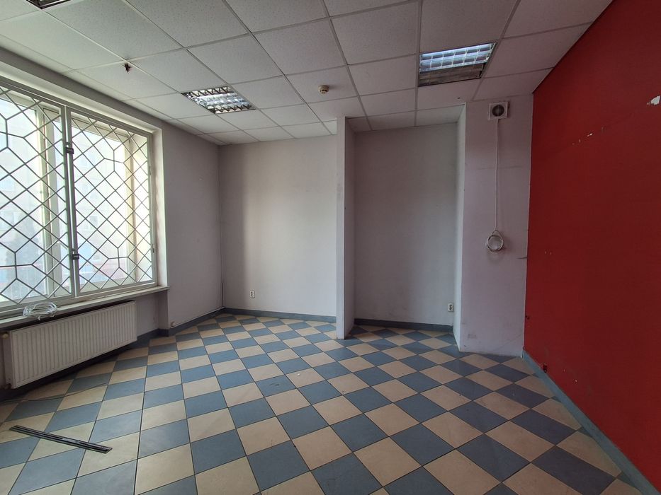 Продаж приміщення  вул Тарнавського