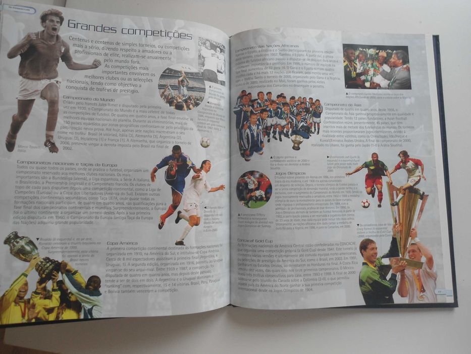 Futebol - O mais belo jogo do mundo de Clive Gifford