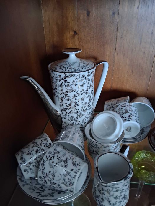 Meio Serviço de café anos 60 da marca Egan Italy, pintado a prata