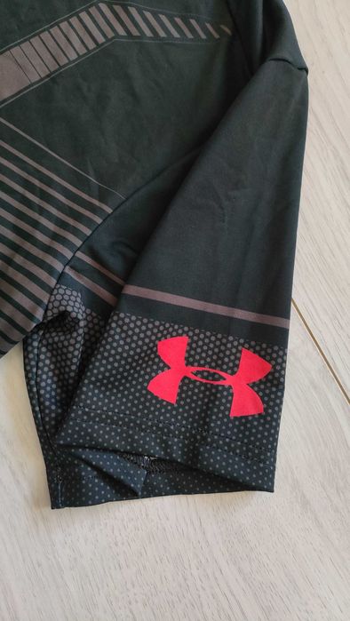 Koszulka kompresyjna Under Armour Darth Vader 2XL.