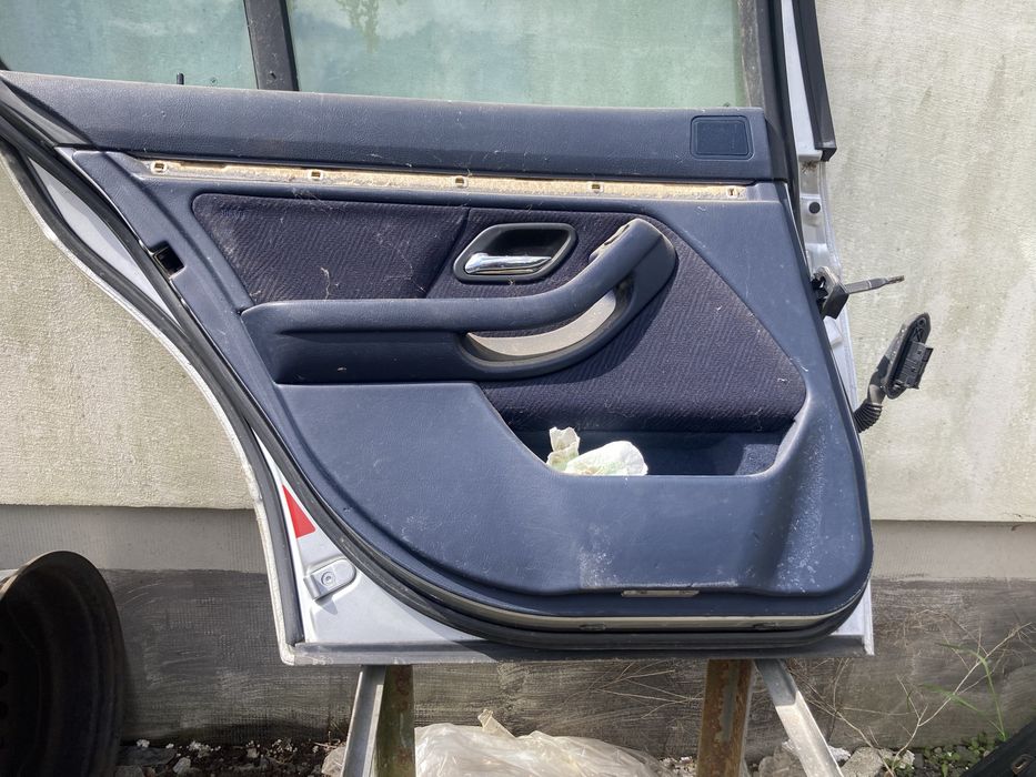 Drzwi BMW e39 Kolor 354/7 BDB 1 Lakier Bez Korozji Lewy Tył Kompletne Poznań