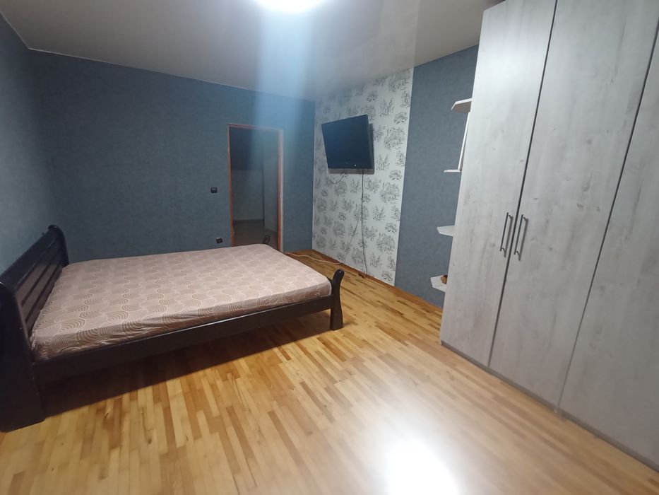 Погодинно -600, подобово Троєщина, вул.Милославська