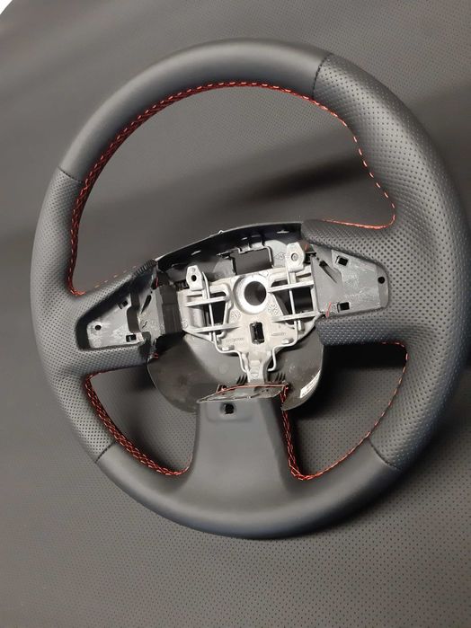 Kierownica Renault Master 3  Movano  NOWA SKÓRA