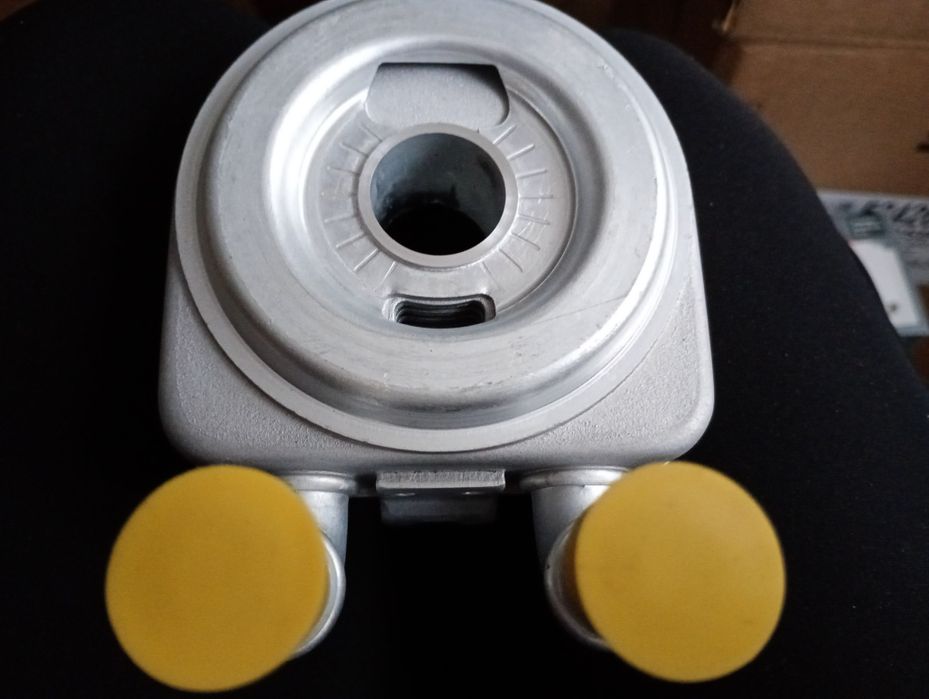 Chłodnica do oleju z uszczelką