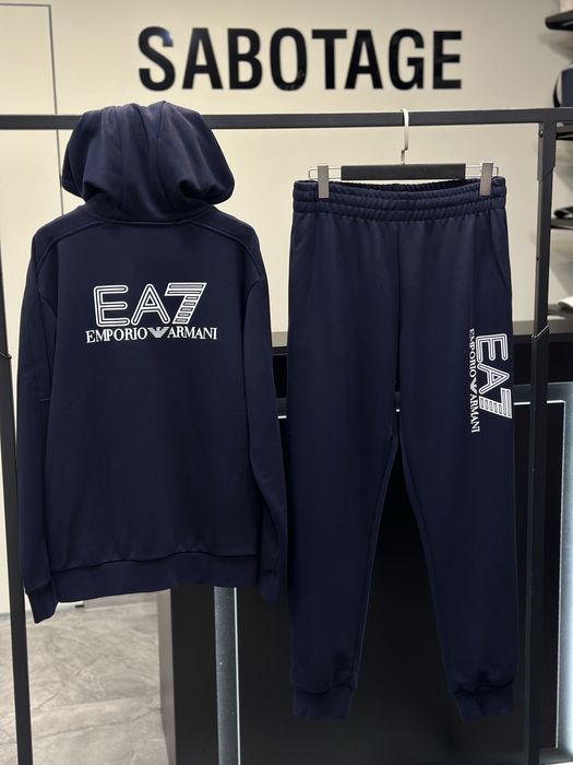 Спортивний костюм Armani EA7