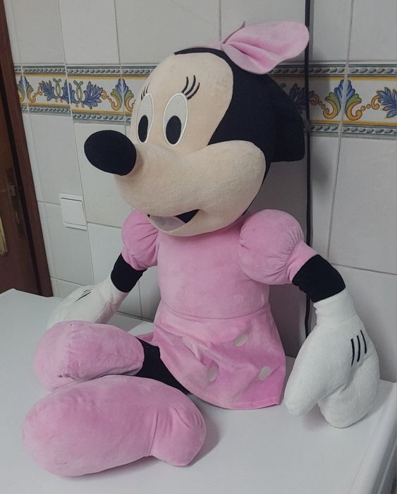 MINNIE. PELUCHE COM 80 CM. Colecção,Casa,Quarto, Criança Brincar,Sala.