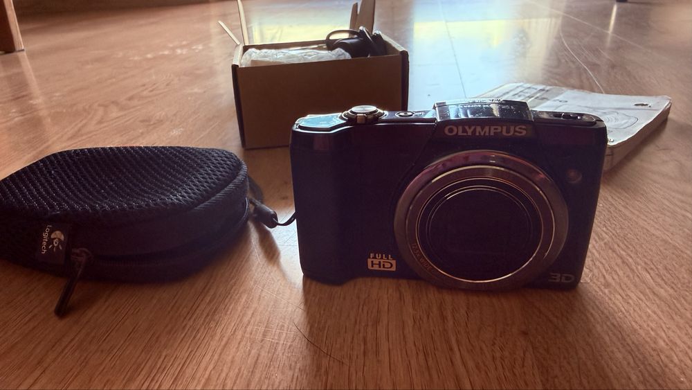 Olympus SZ-20 16 MP
