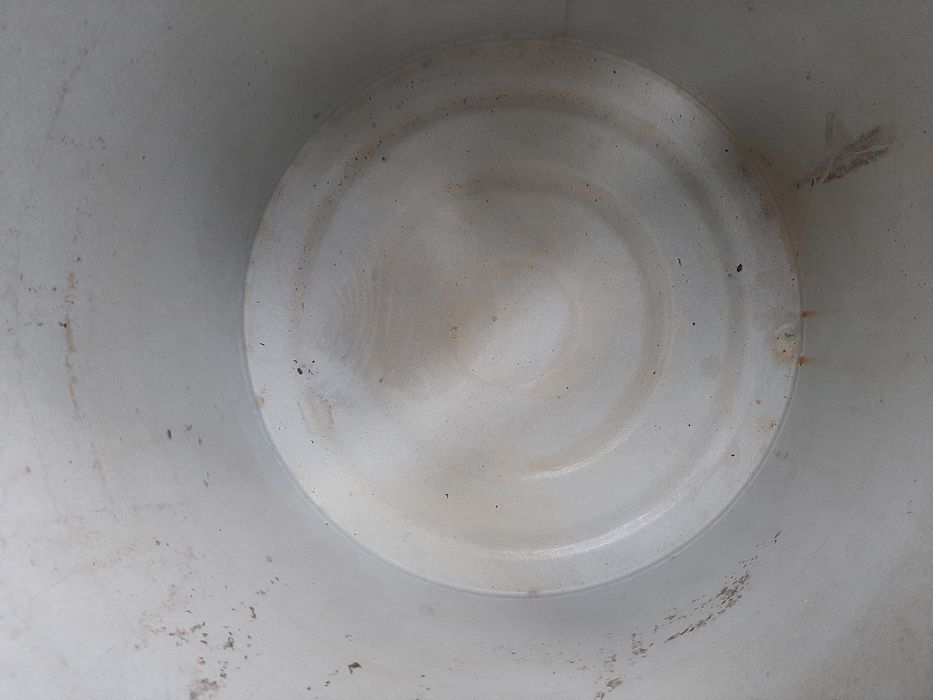 Кастрюля  ємаліровані   - 50  л.  Бу