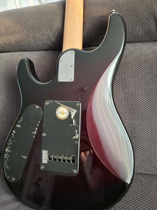 gitara Music Man Sterling Joe Petrucci JP 60