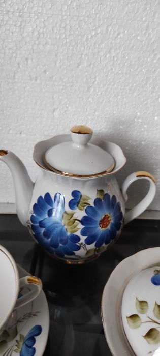 Сервиз чайный (Кремгэс, роспись, синий цветок): 3 250 грн. - Посуд ...