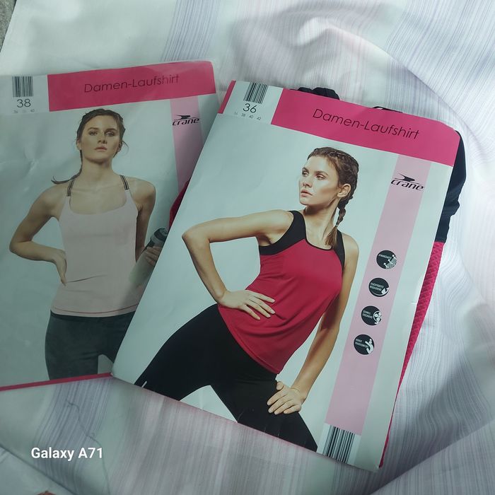 Жіночі спортивні майки Crane