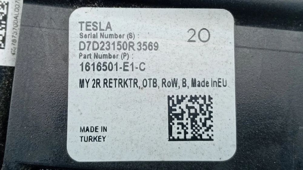 Pré-tensor cinto trás esquerdo TESLA Model Y (5YJY)