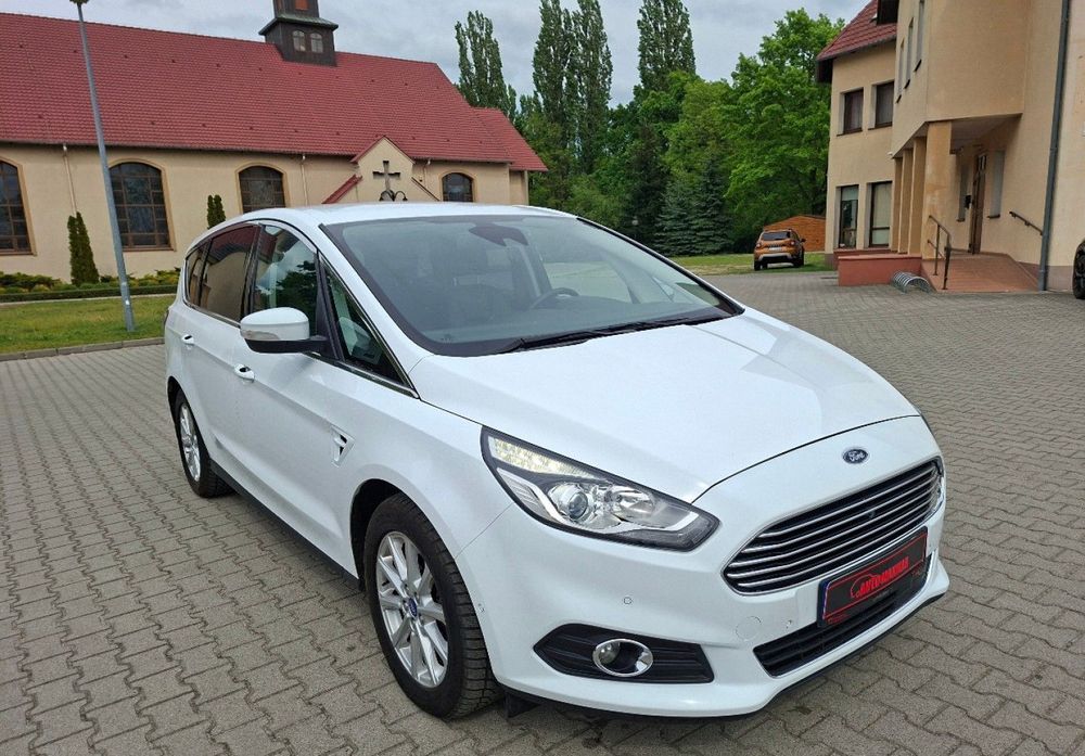 Ford S-Max