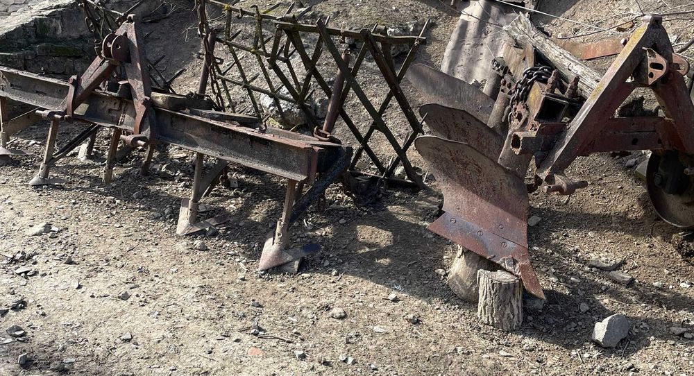 Продам плуг  культиватор  причіп ківш