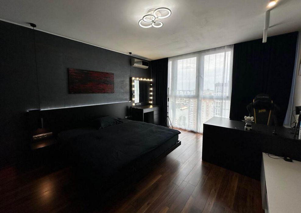 Стильна 2-к квартира 70 м² ЖК Позняки 4-А