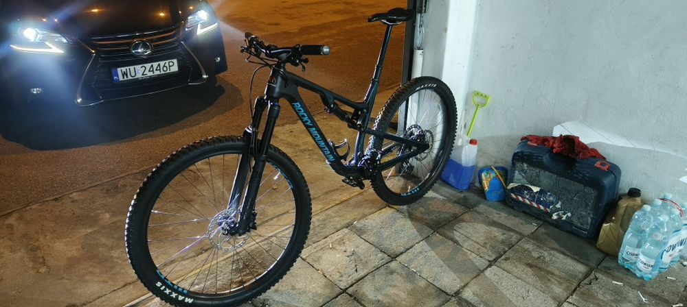 Rocky mountain instinct 50 carbon