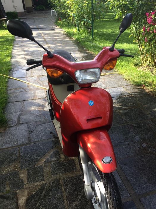 Скутер Piaggio Free
