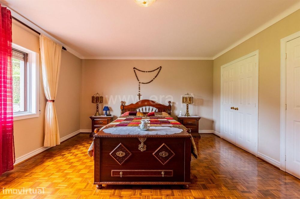 Moradia Isolada, 4 quartos, Povoação