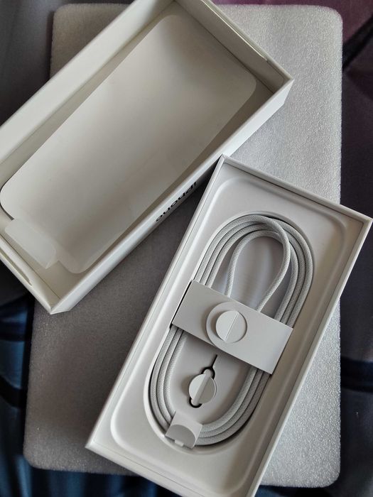 Apple iPhone 16 Pro 128GB Black Titanium