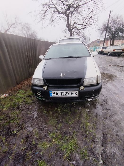 Фольцваген Поло 1.4 газ/бензин