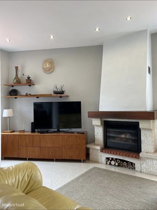 4-Bedroom Villa with Private Pool in Ericeira