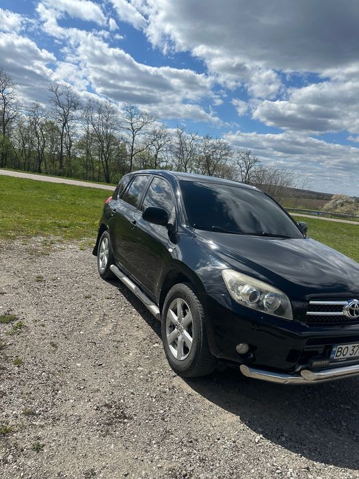 Продається Toyota RAV4