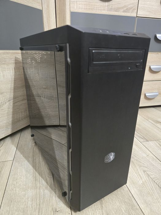 Komputer stacjonarny