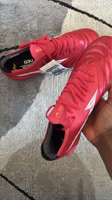 Mizuno Morelia Neo IV Beta Firm Ground