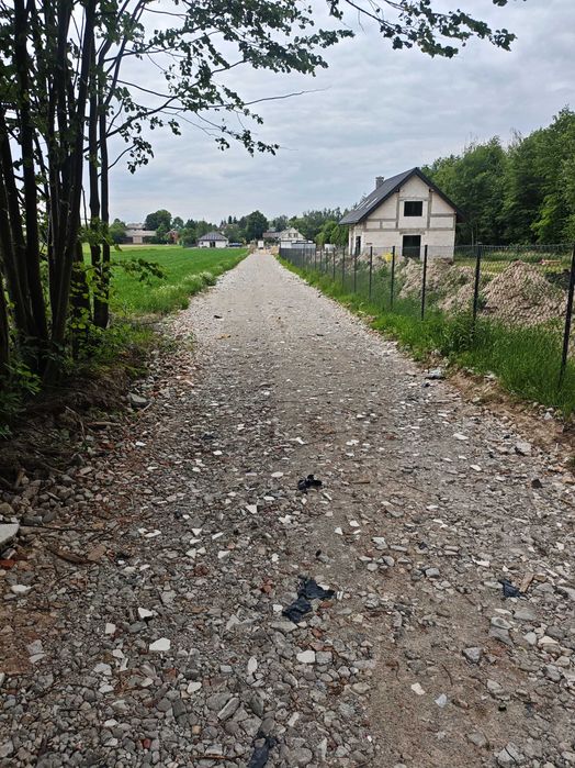 Działka budowlana Nasutów aleja lipowa - Widok 2