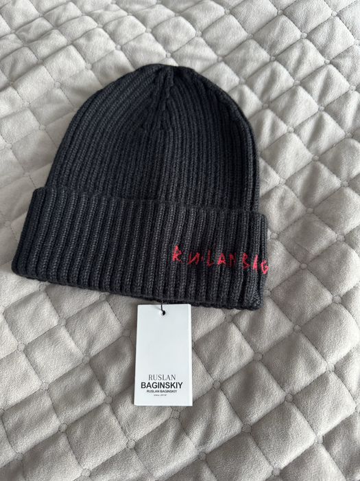 Жіноча шапка Ruslan Baginskiy