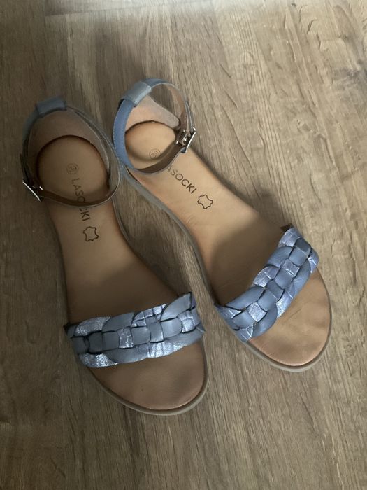 Niebieskie sandaly Lasocki