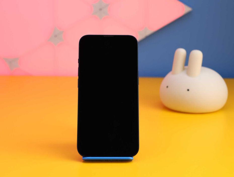 Смартфон Apple iPhone 13 128GB Midnight (101775) Б/У З ГАРАНТІЄЮ